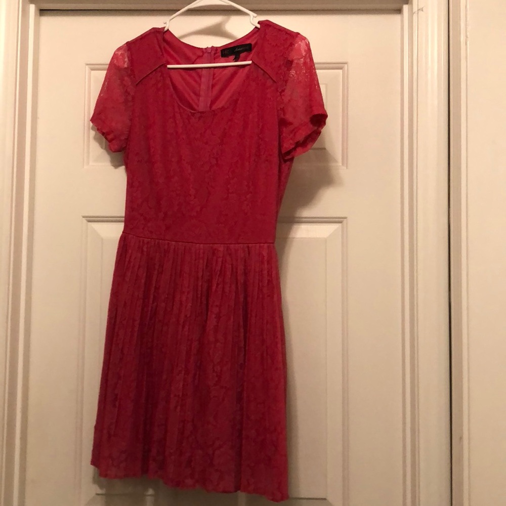 Fun laced summer dress!